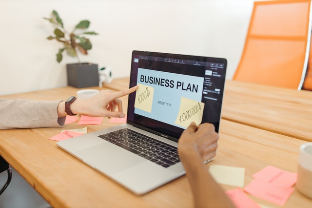 5-STEP BUSINESS PLAN TO HELP YOU SUCCEED